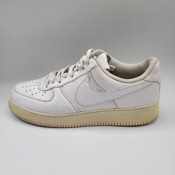 Nike Shoes Mens 12 Air Force 1 White Swoosh Sneakers AT4143-103 Athletic - Picture 9 of 11